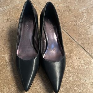 Dark gray pumps by maripe